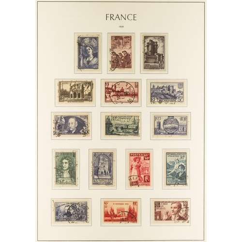 444 - FRANCE 1900-49 USED COLLECTION in a hingeless Lighthouse album, almost complete for the period (no A... 