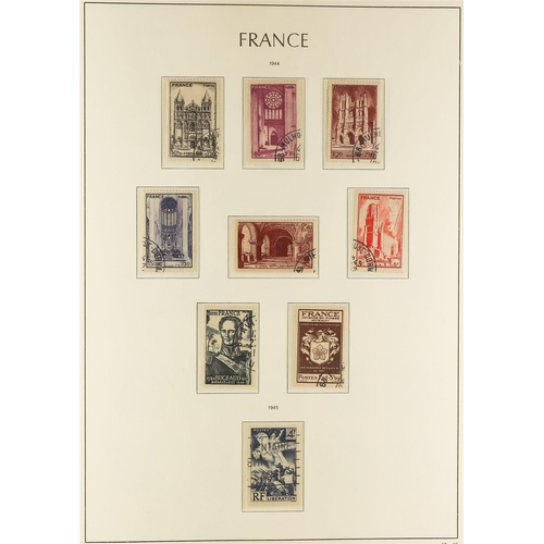 444 - FRANCE 1900-49 USED COLLECTION in a hingeless Lighthouse album, almost complete for the period (no A... 