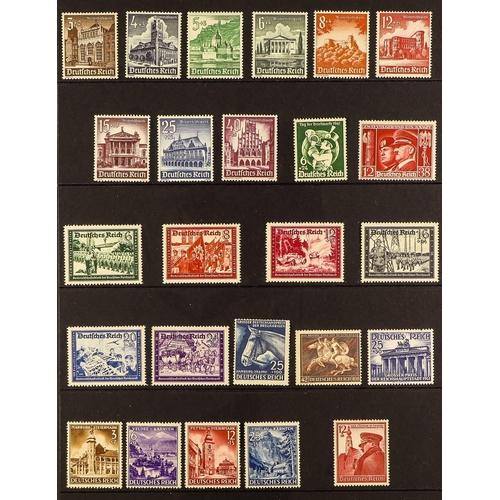 512 - GERMANY 1935-41 NEVER HINGED MINT COLLECTION incl. 1935 Philatelic Exhibition se-tenant block of fou... 