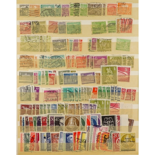 525 - GERMANY - BERLIN 1948-90 INTERESTING ACCUMULATION of fresh mint (mostly never hinged mint) and fine ... 