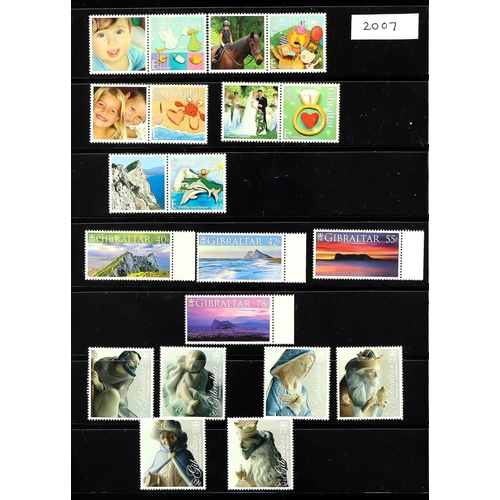 557 - GIBRALTAR 1960's-2008 COLLECTION a carton with never hinged mint sets, plus 1977-92 Presentation Pac... 