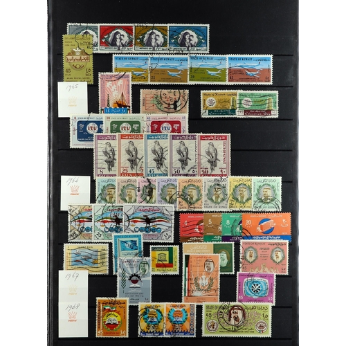 711 - KUWAIT 1958-2000 USED COLLECTION incl. 1964 Sheikh set, 1977 Sheikh set. (360+ stamps)