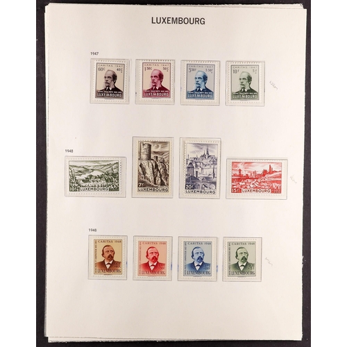 722 - LUXEMBOURG 1944-59 COLLECTION of mainly never hinged mint stamps incl. 1948-58 Charlotte definitive ... 