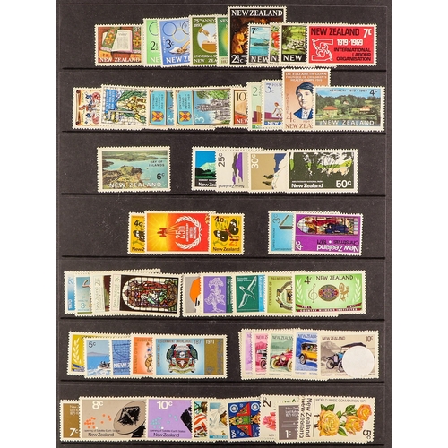 817 - NEW ZEALAND 1870's-1980's a mint assembly, mostly never hinged mint from KGVI, incl. QV ranges with ... 