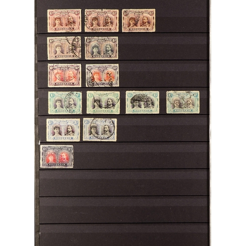 911 - RHODESIA 1910-1913 DOUBLE-HEADS a used collection of perf. 14 issues, with  ½d x4, 1d x5, 2d x5, 2½d... 