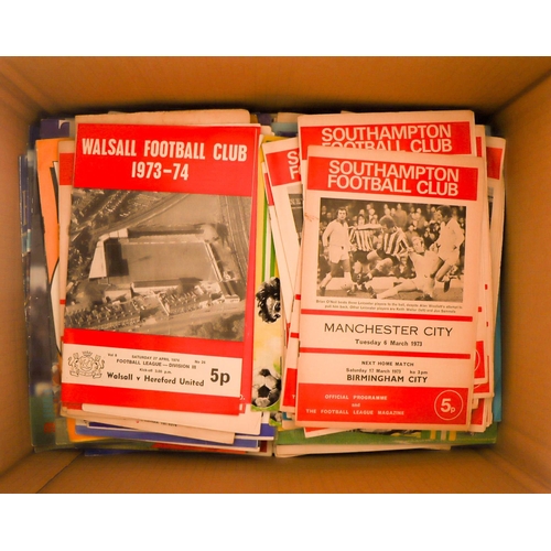 19 - 1970s FOOTBALL PROGRAMMES. Approximately 1,900 with a wide range of clubs. Very few with team change... 