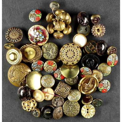 35 - COLLECTION OF BUTTONS. includes Exeter transport Corporation, Military related, and decorative (appr... 