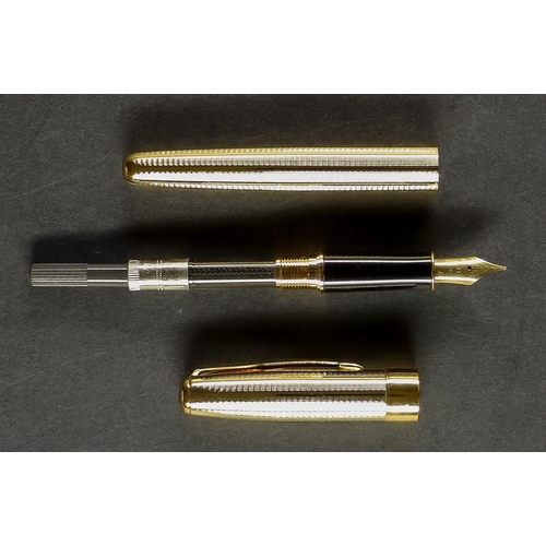 67 - PARKER PEN with Gold plated nip (18k), unused, in presentation box.
Lot 67 
[c]