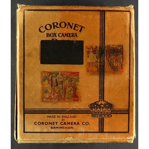 84 - VINTAGE CORNET BOX CAMERA No 2 with original cardboard box.  
Lot 84 
[c]