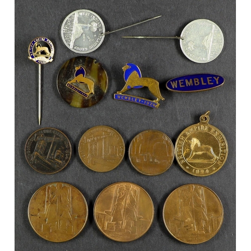 85 - WEMBLEY EXHIBITION 1924 - 1925 collection of tokens, medalions & enameled pins (13 items)
Lot 85 
[a... 