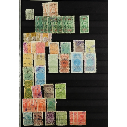 176 - LATIN AMERICA - REVENUE STAMPS incl telegraph stamps, on protective stock pages incl. some Telegraph... 