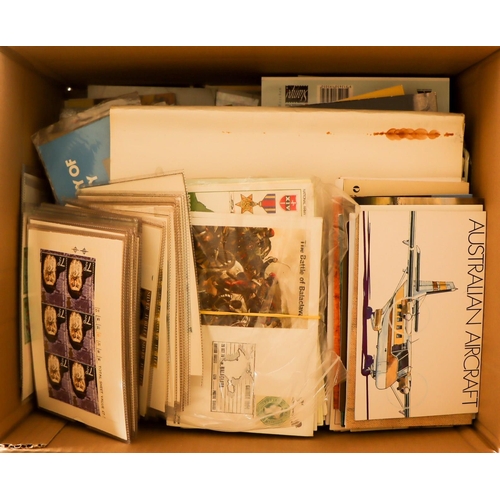 189 - MAINLY COMMONWEALTH a carton with many Australia presentation packs, some stationery, also some Falk... 