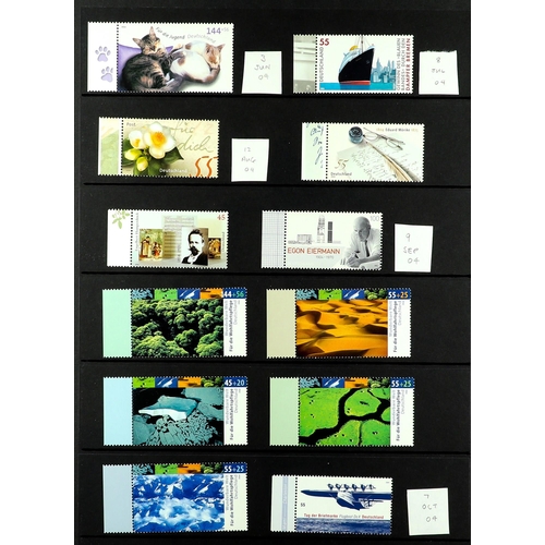 630 - [a] GERMANY 1999 - 2009 NEVER HINGED MINT COLLECTION on Hagner pages in binder. Some disorder, but a... 