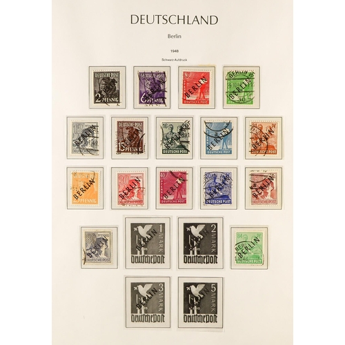 632 - GERMANY BERLIN AND DDR COLLECTIONS in hingeless Lighthouse albums. The Berlin album comprises of a h... 