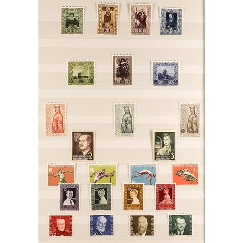 779 - LIECHTENSTEIN 1917 - 1956 NEVER HINGED MINT COLLECTION on a double-sided protective page, note 1917-... 