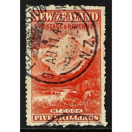 870 - NEW ZEALAND 1902-07 5s deep red, wmk single star upright, SG 329a, fine used, well-centered example.... 