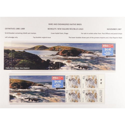 883 - NEW ZEALAND 1967 - 1999 BOOKLETS SPECIALIZED COLLECTION written up in two albums, showing various ty... 