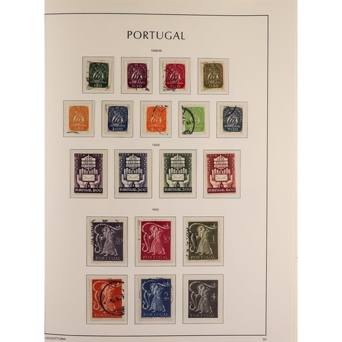 932 - PORTUGAL 1910-58 COLLECTION in a hingeless album, mint & used, incl. 1911 opts on Vasco set mint/use... 