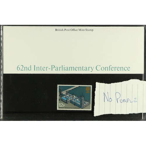 1447 - GB.ELIZABETH II 1975 - 1985 ERRORS & DESIGNER - SIGNED PRESENTATION PACKS. Surely a unique collectio... 