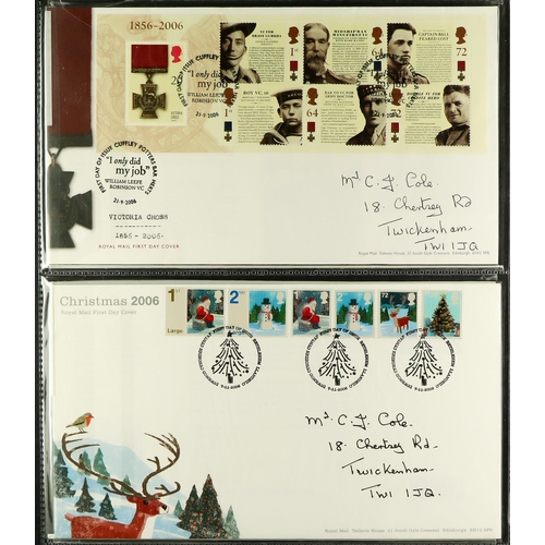 1475 - GB.ELIZABETH II CHARITY LOT - 1960s to 2006. Approximately 1100 covers. A big thank you to all our c... 