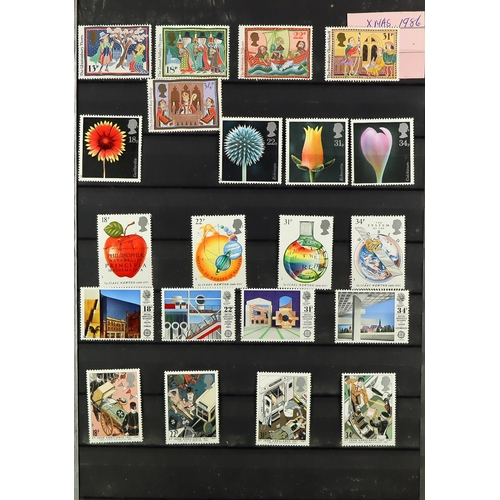 1481 - GB.ELIZABETH II COMMEMORATIVE STAMP SET AND PRESENTATION PACK COLLECTION. ranging from the 70s to 20... 