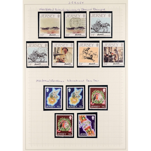 1530 - GB.ISLANDS JERSEY 1941 - 2013 mint and used (chiefly never hinged mint) collection in 2 Lighthouse a... 