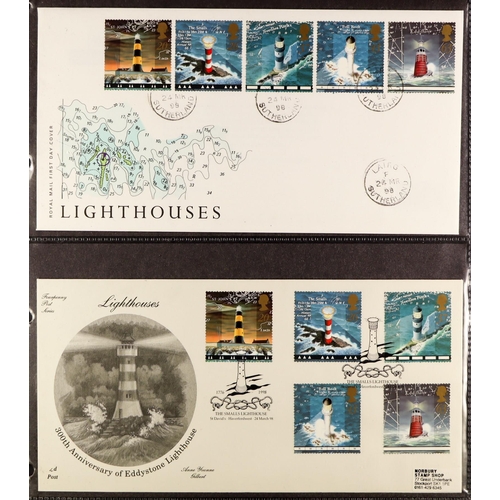 1537 - GB.FIRST DAY COVERS 1953 - 2000 COLLECTION IN BINDERS. Chiefly Royal Mail but includes other. Many u... 