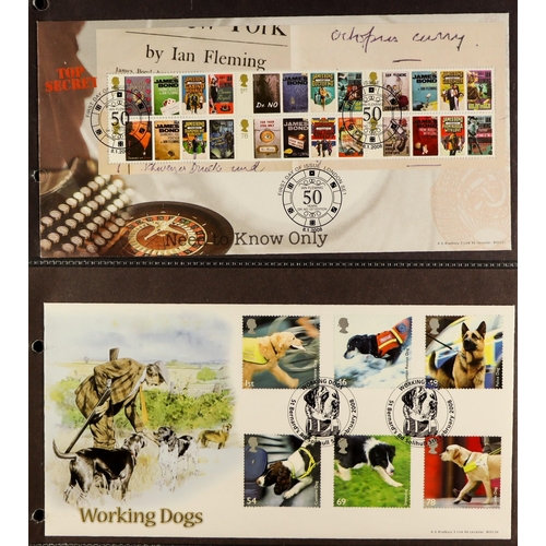 1537 - GB.FIRST DAY COVERS 1953 - 2000 COLLECTION IN BINDERS. Chiefly Royal Mail but includes other. Many u... 