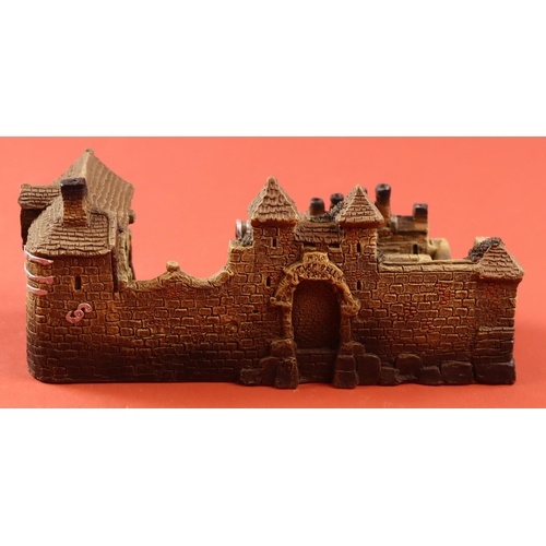 5 - TERRY PRATCHETT - DISCWORLD MODEL: THE THIEVES GUILD by The Cunning Artificer. Limited edition. The ... 