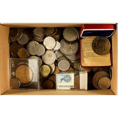 22 - COLLECTOR'S BOX OF STAMPS, COINS, BANK NOTES comics, magazines, books, badges, 7