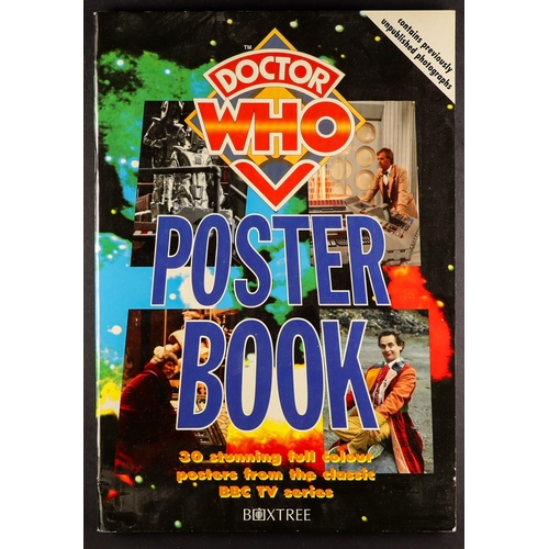 41 - DR WHO  - BOOK COLLECTION. A variety of books which includes Doctor Who the 70s, Doctor Who the 80s,... 