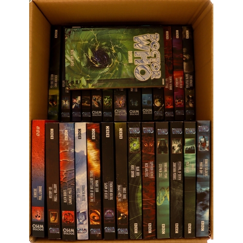 53 - DR WHO - BBC PAPERBACK NOVELS. Approximately 140 books which appear to be unread.  Lot 53 [a]