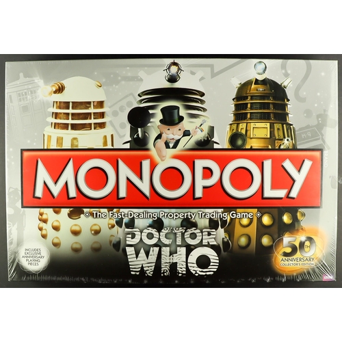 59 - DR WHO - BOARD GAMES AND PUZZLES. Includes 'Dr Who' by Strawberry Fayre, Monopoly - Dr Who ed (seale... 