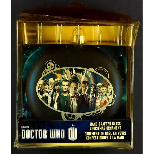 66 - DR WHO - COLLECTABLE SELECTION INCLUDING SIGNED. 2 t-shirts, 2 neck ties, baking mould, bookmark, er... 