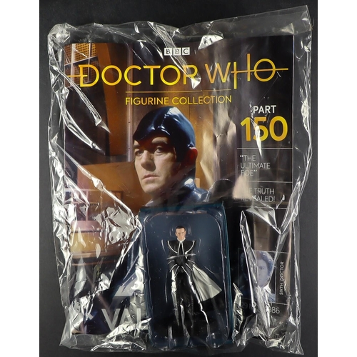 77 - DR WHO - EAGLEMOSS FIGURINE COLLECTION. Comprising of 1-157, 160-163 with 3 specials and 5 duplicate... 