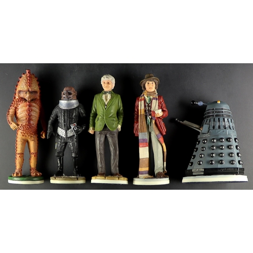 88 - DR WHO - ROBERT HARROP HAND PAINTED FIGURINES. Limited edition fiigurines comprising of Santaran Lin... 