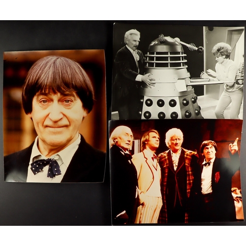 95 - DR WHO - STILLS, INCLUDING SIGNED. Approximately x70 12.5 x 8.5 cm; x8 20 x 15cm; x11 25 x 20cm and ... 