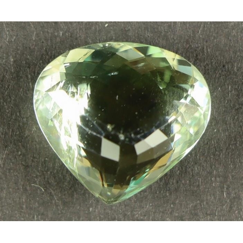 113 - GEMSTONE 6.45 ct TOURMALINE PARAIBA. Green pear shaped. Measures 12.56 x 13.59. x 6.51 mm. Comes wit... 