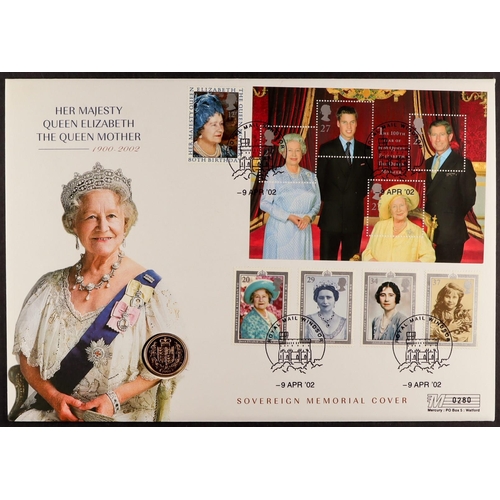 125 - GOLD SOVEREIGN COVER 2002 Queen Elizabeth the Queen Mother 'Sovereign Memorial Cover' containing 22c... 