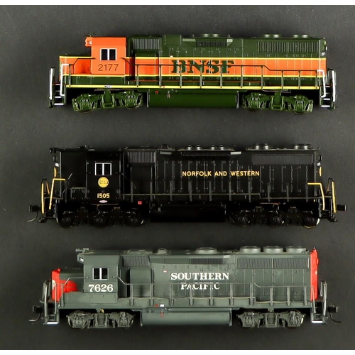 148 - N GAUGE ATLAS LOCOMOTIVES. Comprises of Southern Pacific #7626, Norfolk and Western #1505 and BNSF #... 