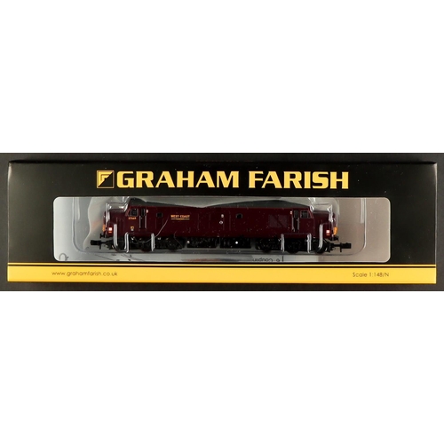 159 - N GAUGE GRAHAM FARISH LOCOMOTIVE 371-172 Class 37/5 37669 WCRC. Working, boxed and stated to be unus... 