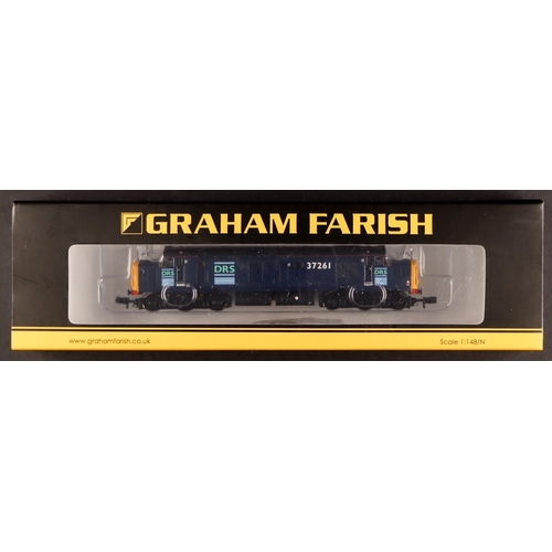 160 - N GAUGE GRAHAM FARISH LOCOMOTIVE 371-471 Class 37/0 37261 DRS. Working, boxed and stated to be unuse... 