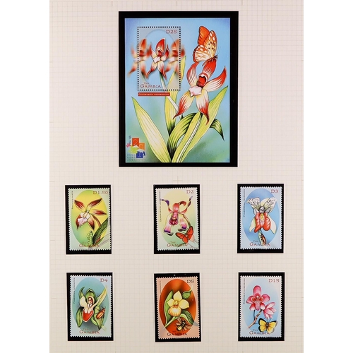 223 - FLOWERS 1950's-2000's GIGANTIC WORLD NEVER HINGED MINT COLLECTION in hingeless mounts in 43 albums, ... 