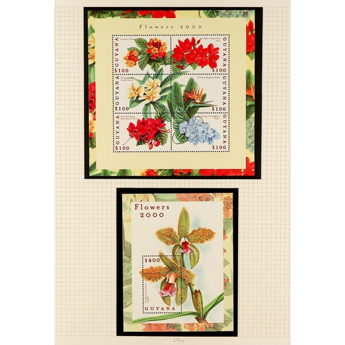 223 - FLOWERS 1950's-2000's GIGANTIC WORLD NEVER HINGED MINT COLLECTION in hingeless mounts in 43 albums, ... 