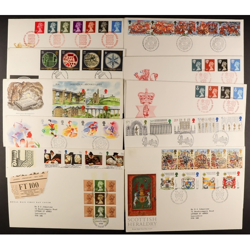 317 - WORLD ACCUMULATION in three boxes, includes various old world albums, Great Britain fdc's & 2003 pro... 