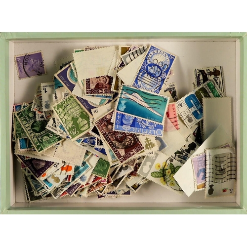 342 - WORLD AUCTION REMAINDERS IN TINS AND SHOEBOXES. Mint and used stamps on pages, in envelopes, small b... 