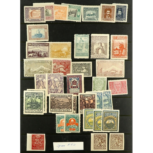 344 - SMALL WORLD ASSEMBLY includes Eritrea & Somalia 1934 Colonial Exhibition sets incl Airs mint, BAT nh... 