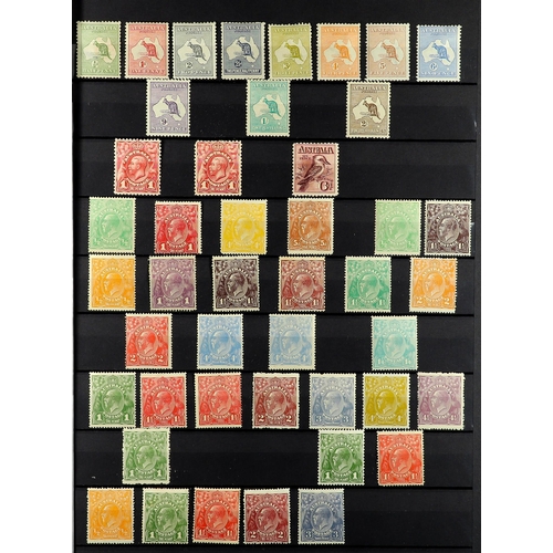 370 - 1913 - 1936 MINT COLLECTION of 90+ stamps on protective pages, near - complete for the commemorative... 