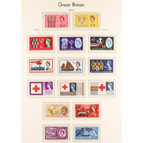 1593 - 1952-1970 COMPREHENSIVE MINT MOSTLY NEVER HINGED COLLECTION on hingeless pages, includes Wildings se... 