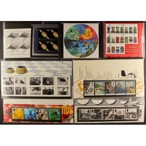 1605 - 1970s - 1990s COMMEMORATIVE PRESENTATION PACK SELECTION with miniature sheets and oddments. Face vac... 